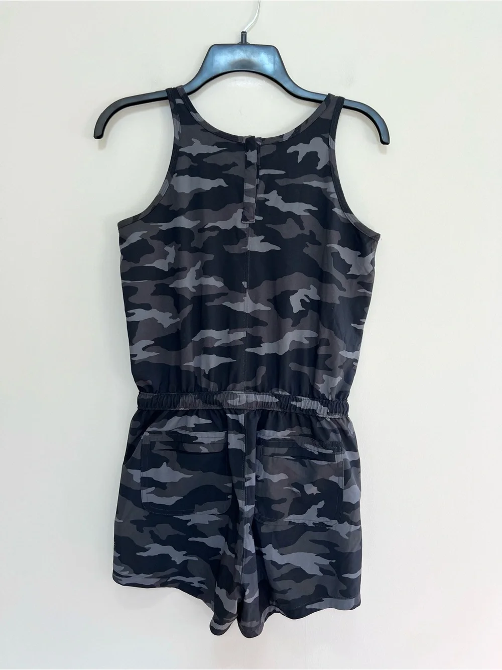 Athleta Girl On the Go Sleeveless Stretch Romper Black Camo Pockets, size XL/14